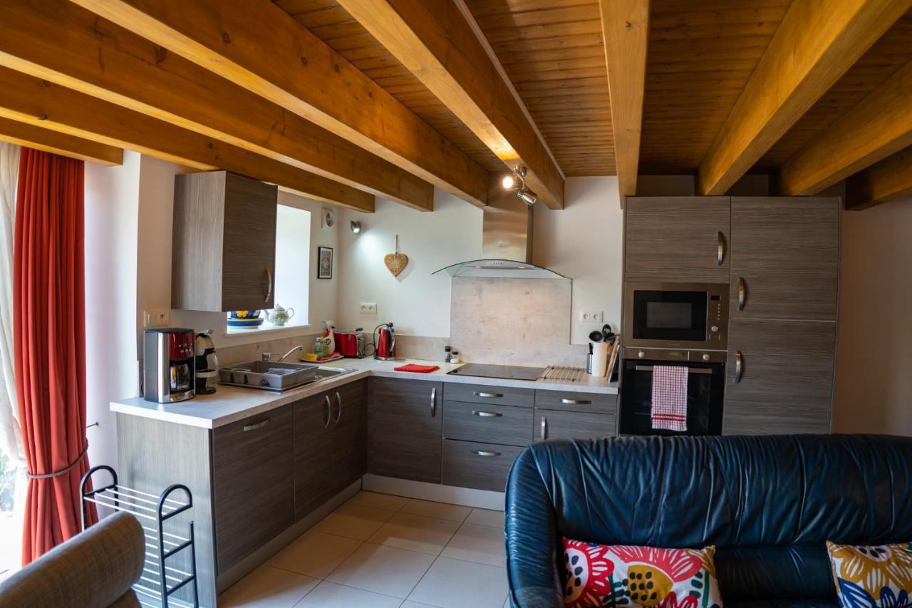 Les Gîtes du Vigneron et Cd'h Saint-Seurin-de-Palenne Extérieur photo